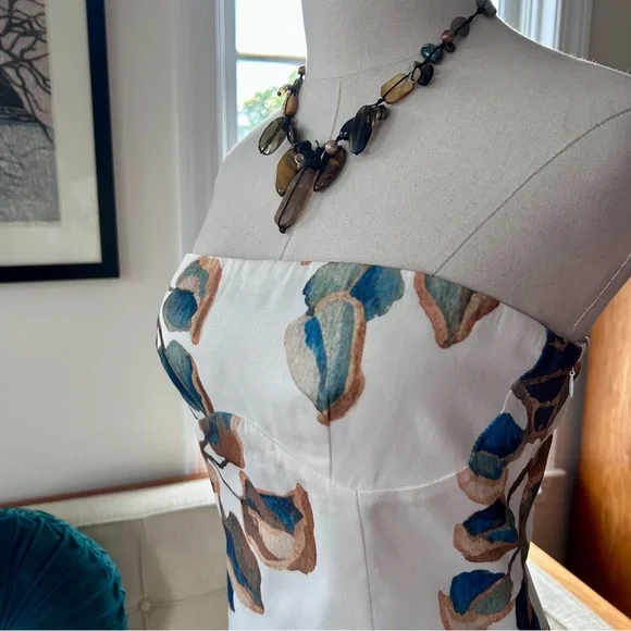 NWT🤎Gorgeous Floral Strapless Dress - Picture 2 of 13